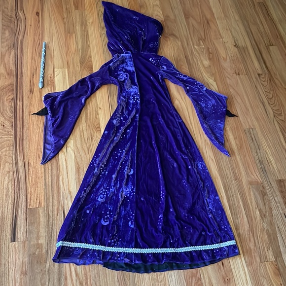 Halloween costume - Picture 7 of 16